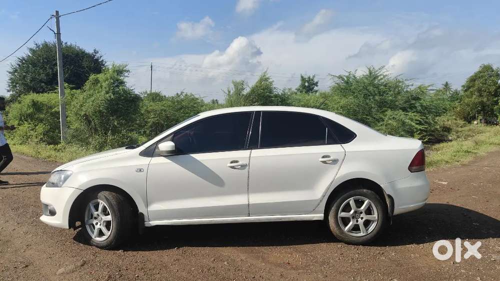 70%tayars / Original Pent  / One Hand Used/ All Original Company Part