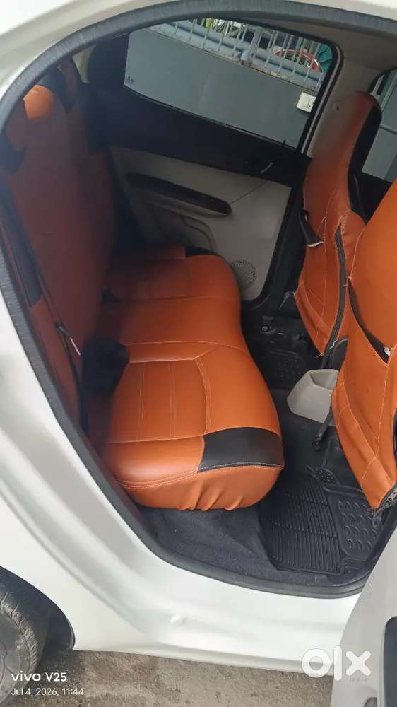 Tata Tiago Xm Petrol 2017