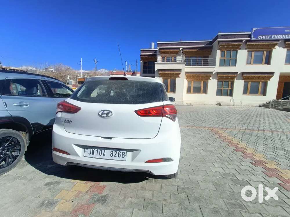 Hyundai Elite I20 2017 Petrol 100000 Km Driven