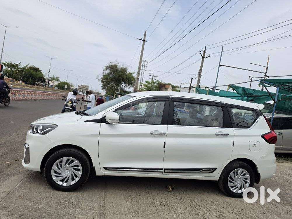 Maruti Suzuki Ertiga Vxi Shvs, 2025, Cng & Hybrids