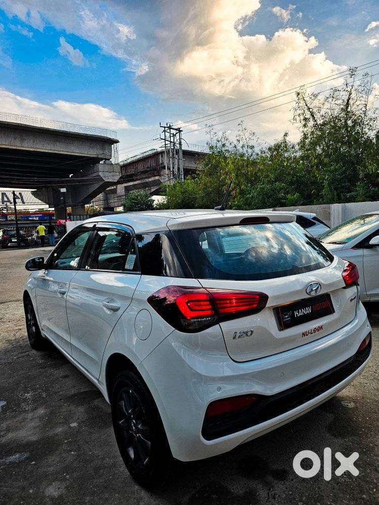 Hyundai I20 Sportz Plus Cvt, 2019, Petrol