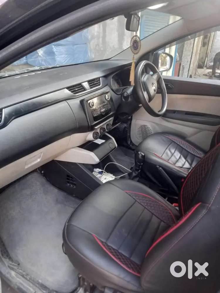 Renault Triber Rxt Petrol Manual 2025