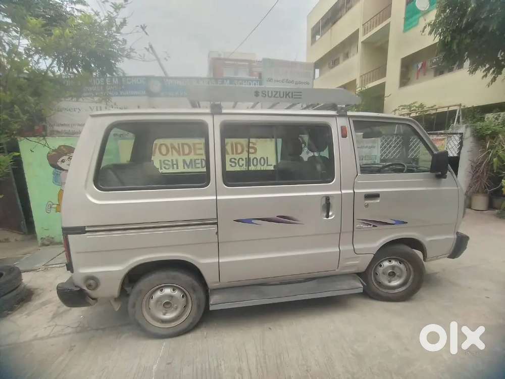 Maruti Suzuki Omni 2017 Petrol Well Maintained