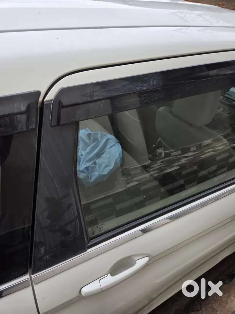Maruti Ertiga Zxi 2021