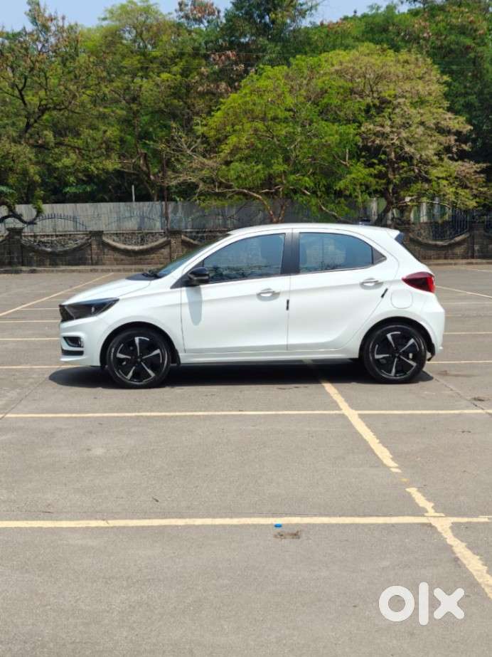 Tata Tiago 1.2 Revotron Xza Plus Amt, 2025, Petrol