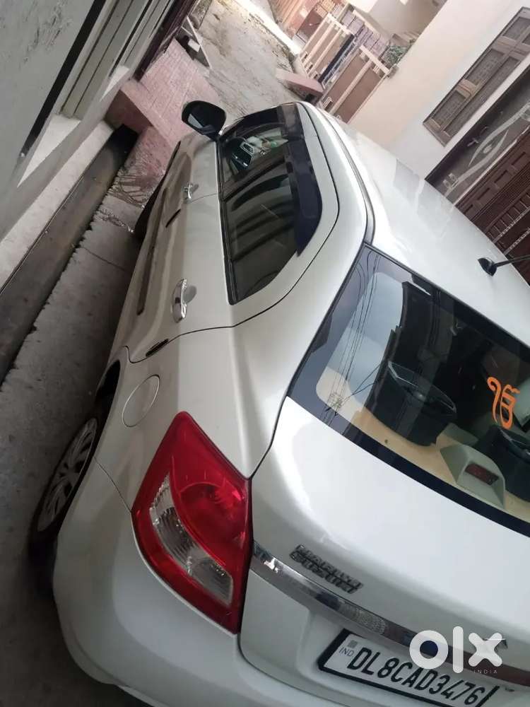 Maruti Suzuki Dzire 2015 Cng & Hybrids 100000 Km Driven