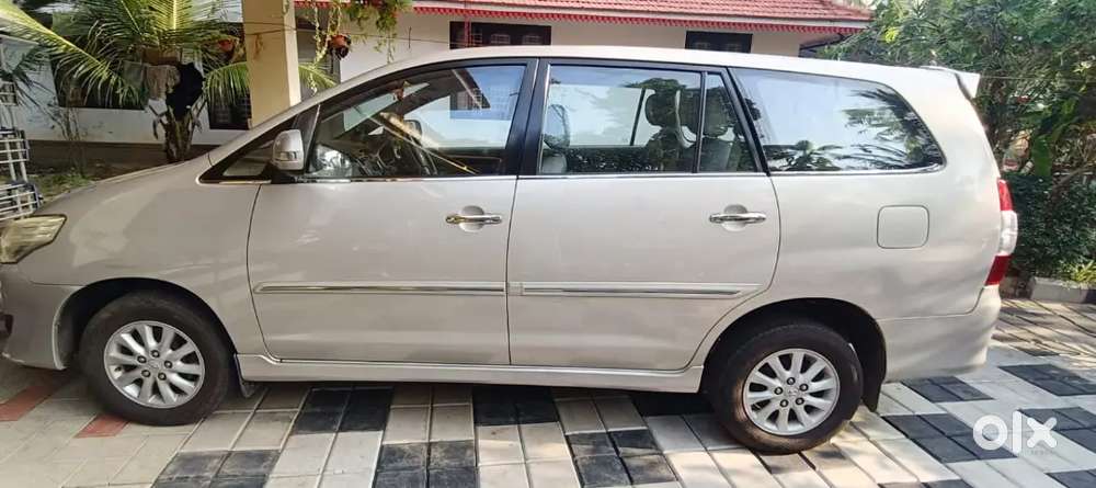 Toyota Innova 2012 Mint Condition For Sale