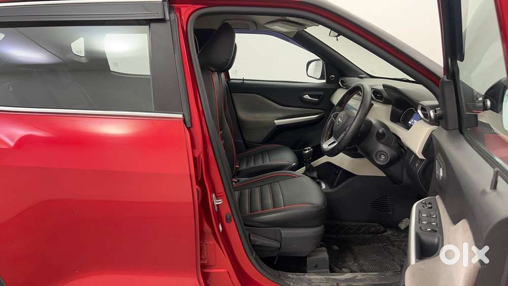 Nissan Magnite 1.0 Xv Executive, 2022, Petrol