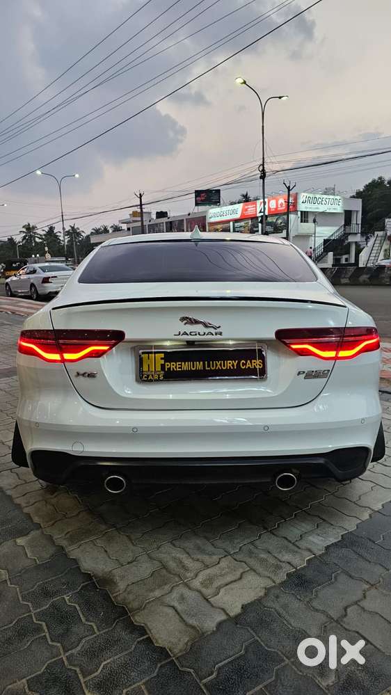 Jaguar Xe, 2021, Petrol