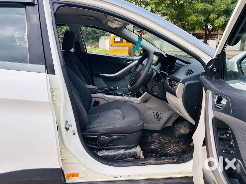 Tata Nexon 1.2 Revotron Xza Plus (o) Amt, 2019, Diesel