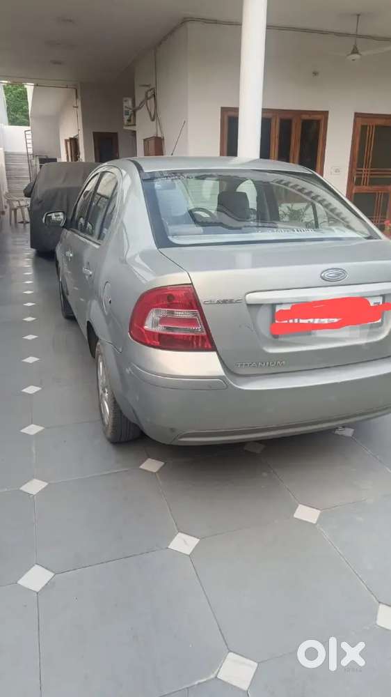 Ford Classic 2012 Petrol 58000km Driven