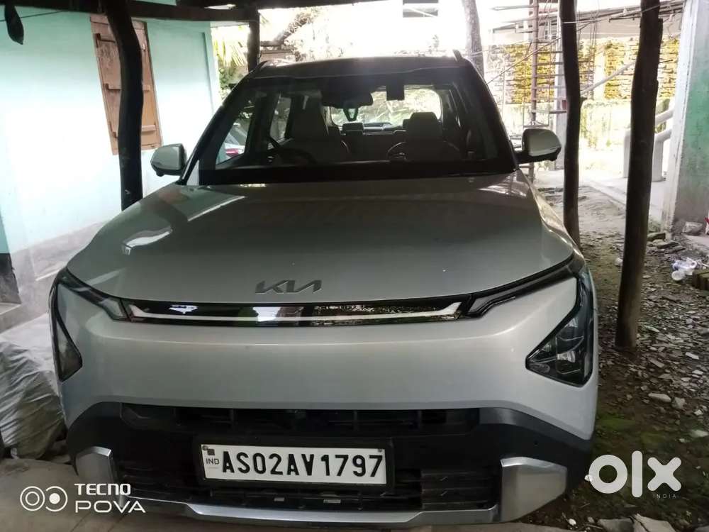 Kia Carens Clavis 2025