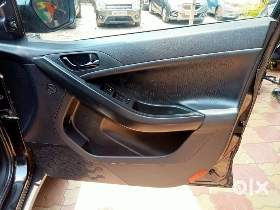 Tata Nexon Ev Xz Plus Dark Edition, 2021, Petrol