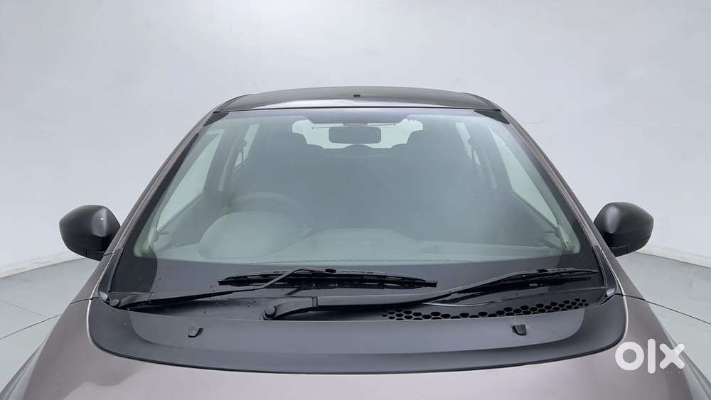 Tata Tiago 1.2 Revotron Xm, 2016, Petrol