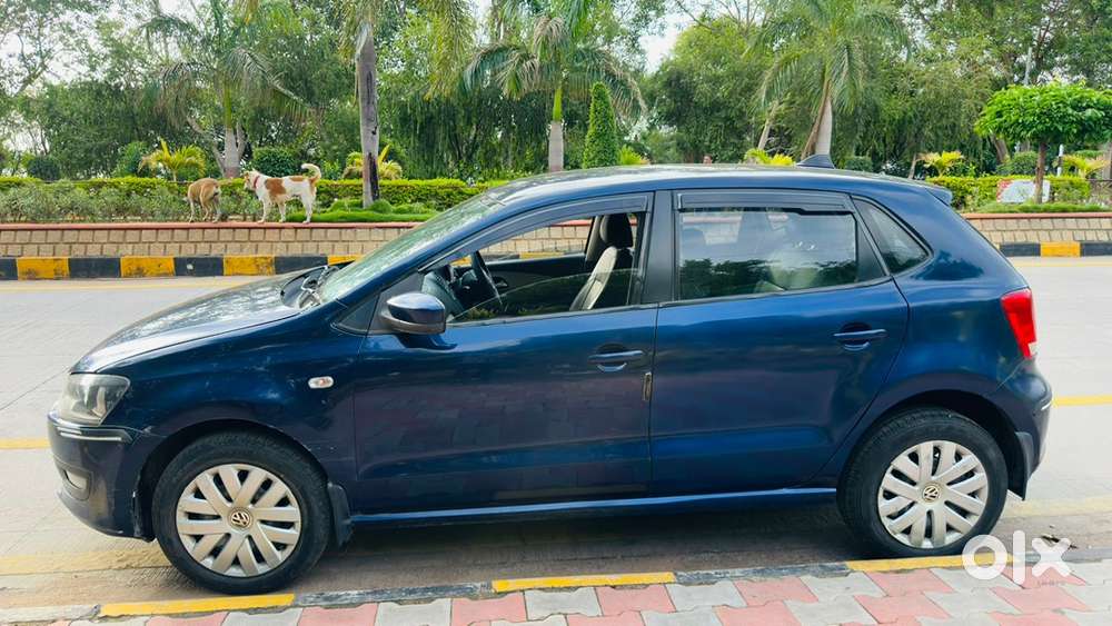 Volkswagen Polo Petrol Manual 2014