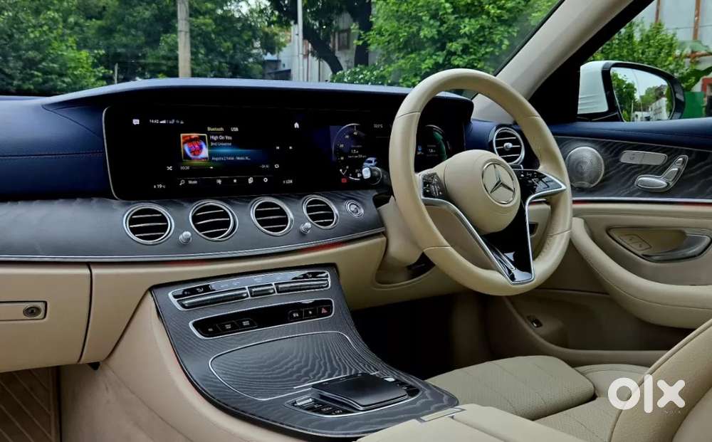 Mercedes-benz E-class E 200 Exclusive, 2023, Petrol