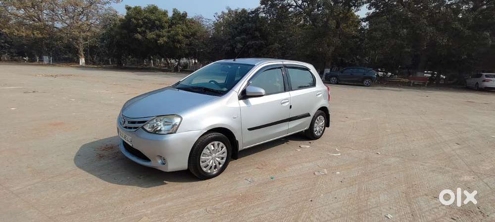 Toyota Etios Liva G Xclusive Edition, 2014, Cng & Hybrids