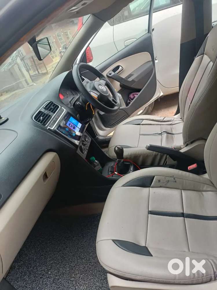 Volkswagen Polo 2011 Diesel 130000 Km Driven