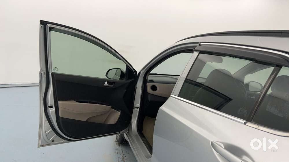 Hyundai Grand I10 1.2 Kappa Sportz Option At, 2017, Petrol