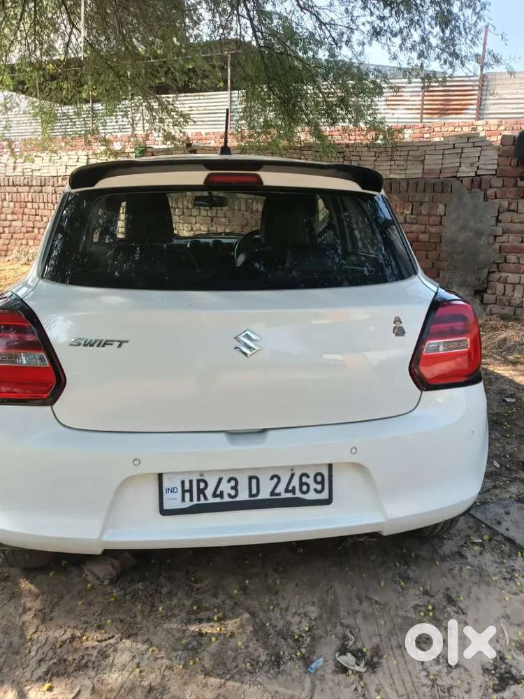 Maruti Suzuki Swift Vxi Petrol 2021