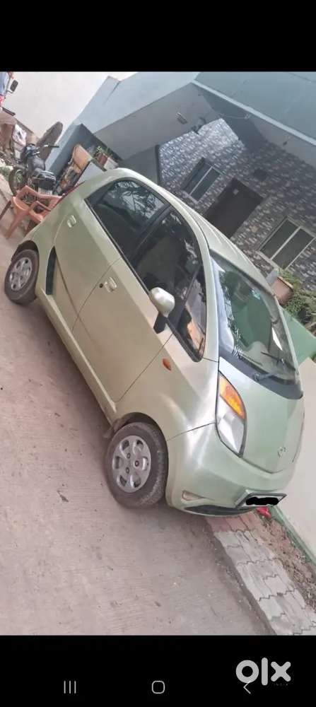 Tata Nano 2012
