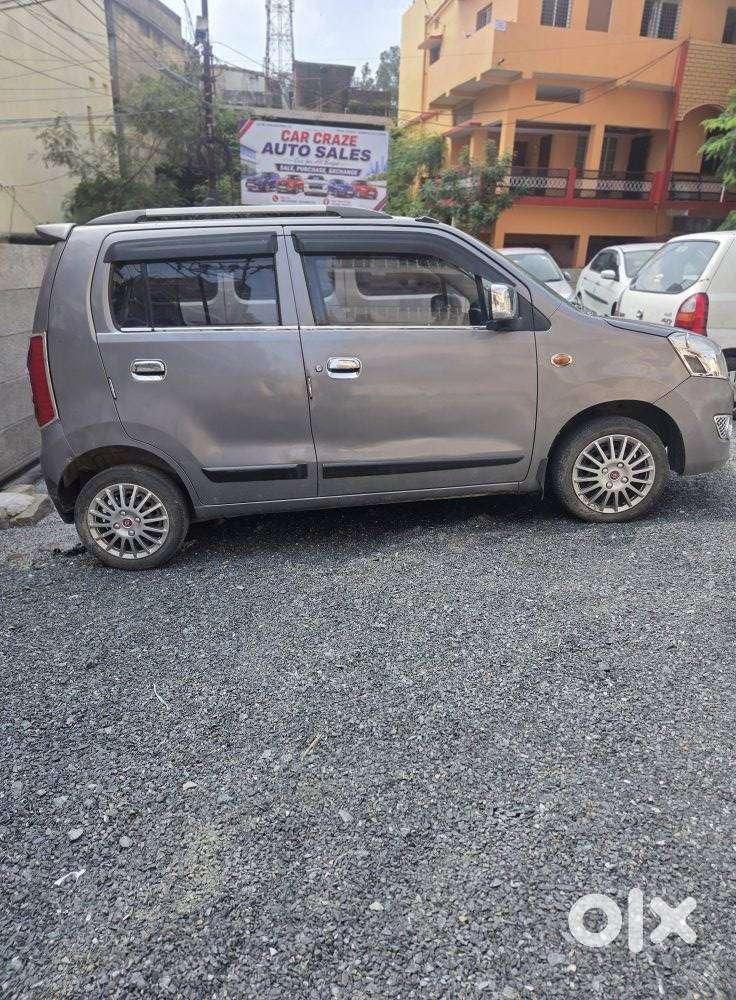 Maruti Suzuki Wagon R Vxi Optional, 2017, Petrol