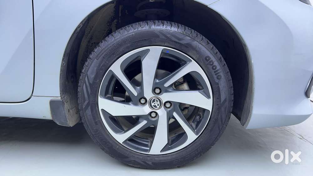 Toyota Glanza 1.2 V, 2024, Petrol
