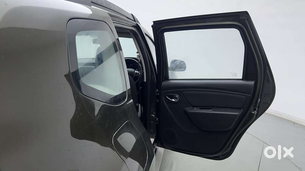 Renault Duster 1.5 Rxz Petrol, 2021, Petrol