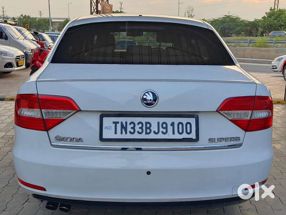 Skoda Superb 2.5 Elegance Tdi At, 2015, Diesel