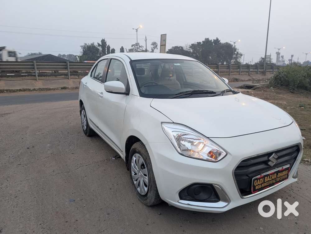 Maruti Suzuki Dzire, 2022, Petrol