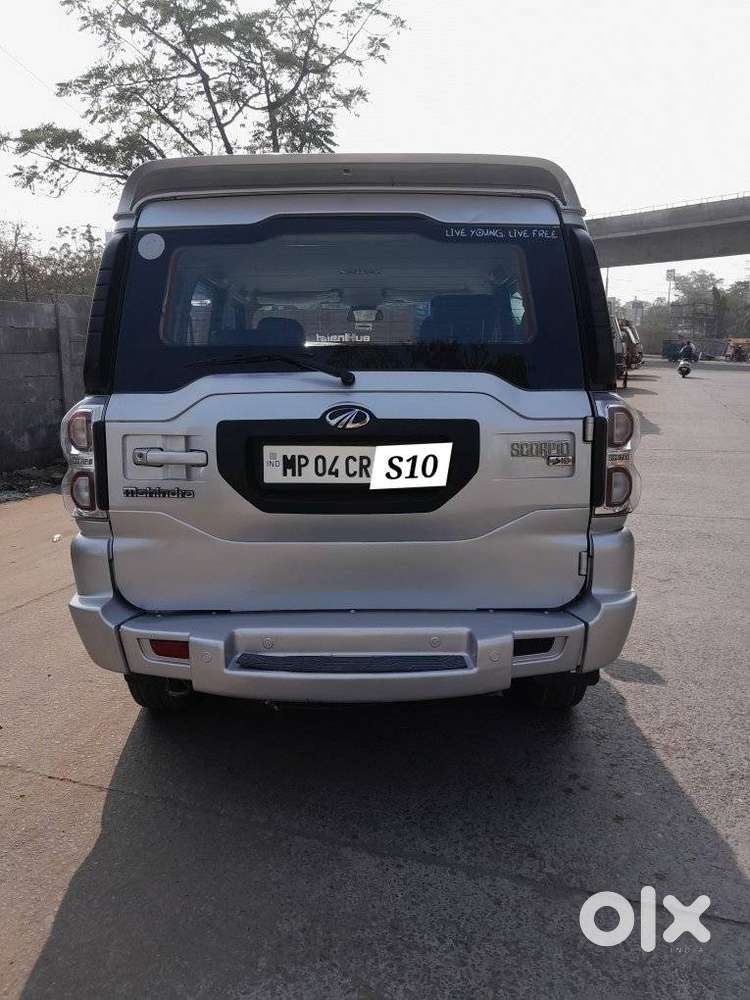Mahindra Scorpio S10, 2016, Diesel