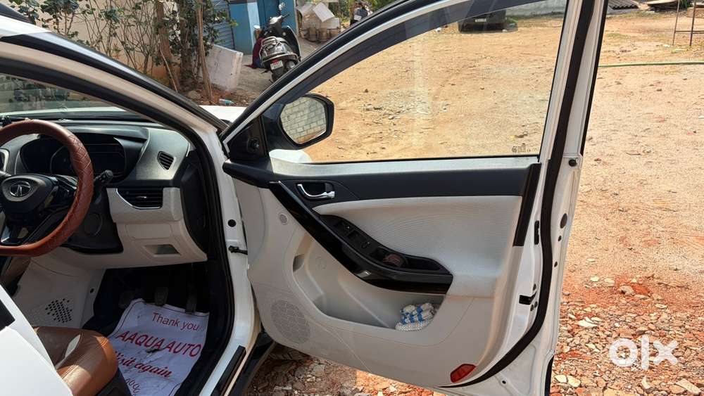 Tata Nexon 2022 Diesel 32000 Km Driven