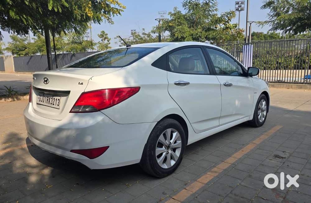 Hyundai Verna Vtvt 1.6 Sx, 2015, Petrol