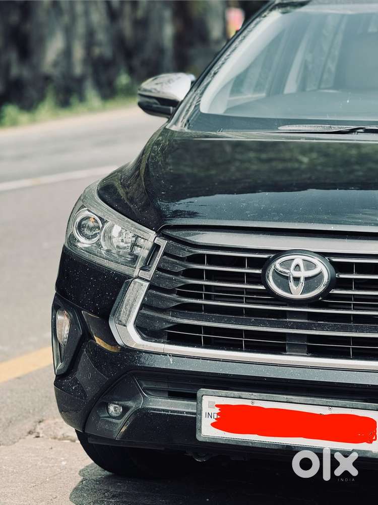Toyota Innova Crysta Diesel 2022