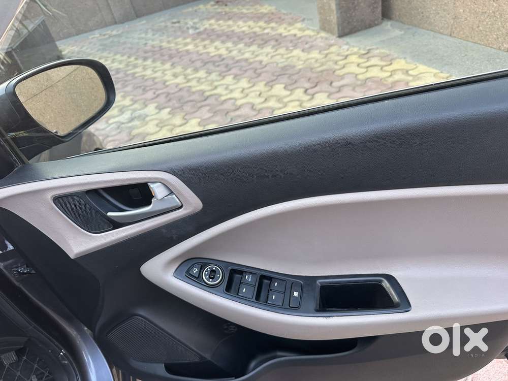 Hyundai I20 Sportz 1.2 Bs-iv, 2016, Petrol