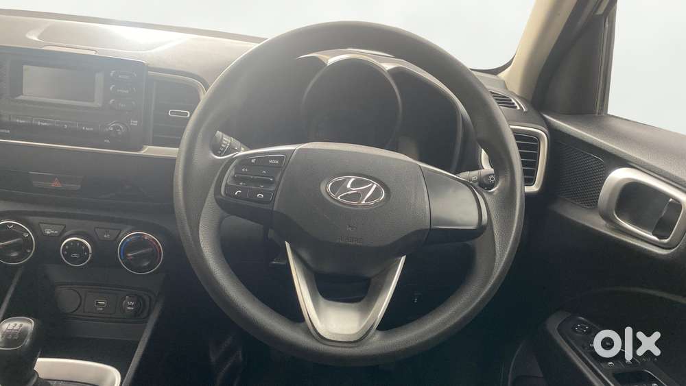 Hyundai Venue S 1.2 Petrol, 2020, Petrol