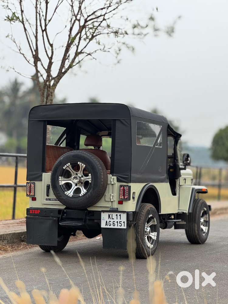 Mahindra Jeep 2010 Diesel Well Maintained