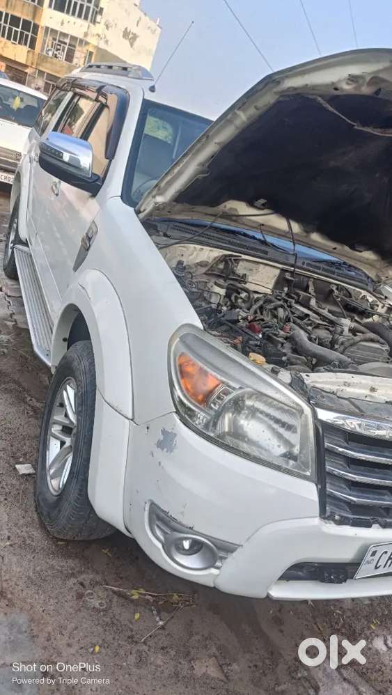 Ford Endeavour 2011 Diesel Automatic