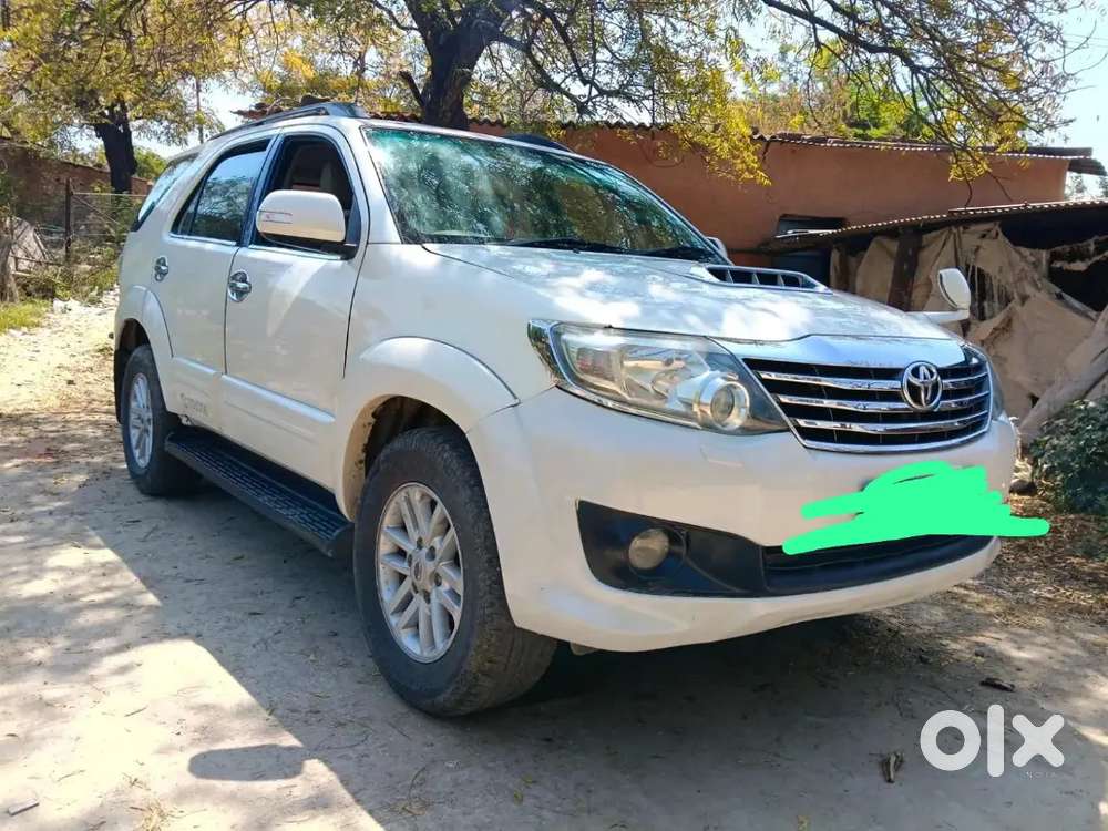 Toyota Fortuner 2014 Manual Diesel