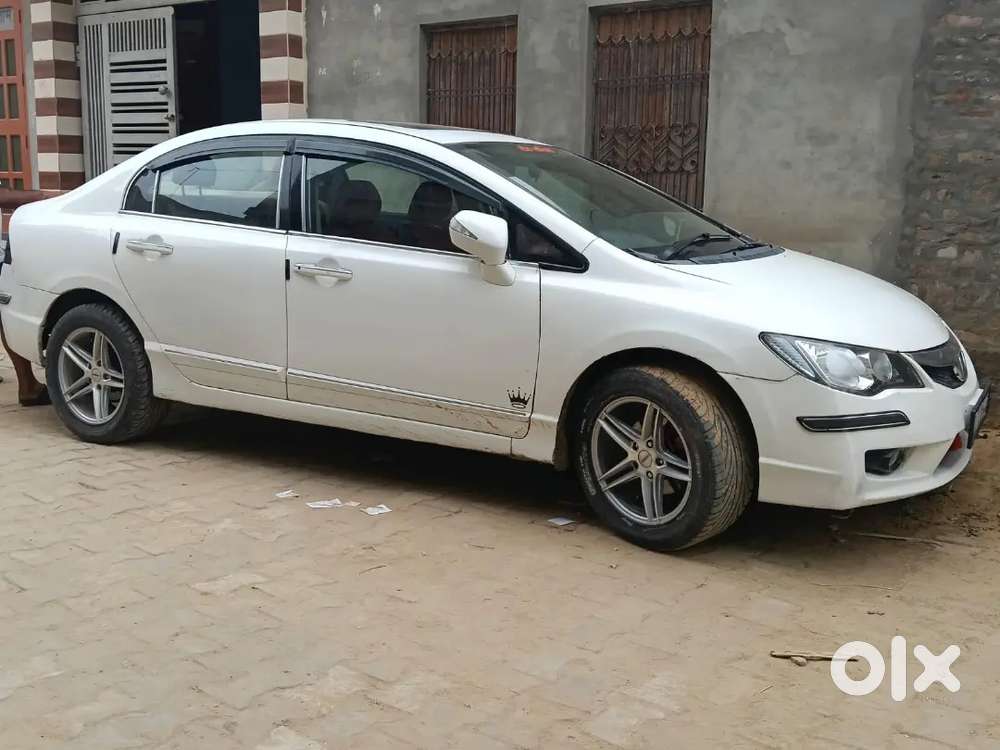 Honda Civic 1.8 E 2011 Sunroof
