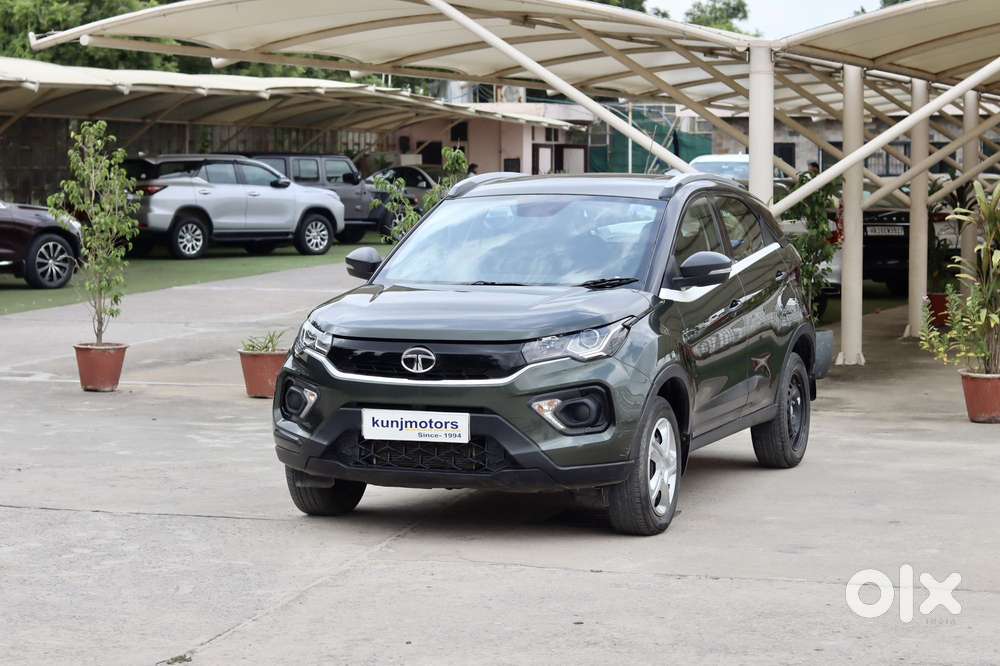 Tata Nexon 1.2 Revotron Xma Amt (s), 2021, Petrol