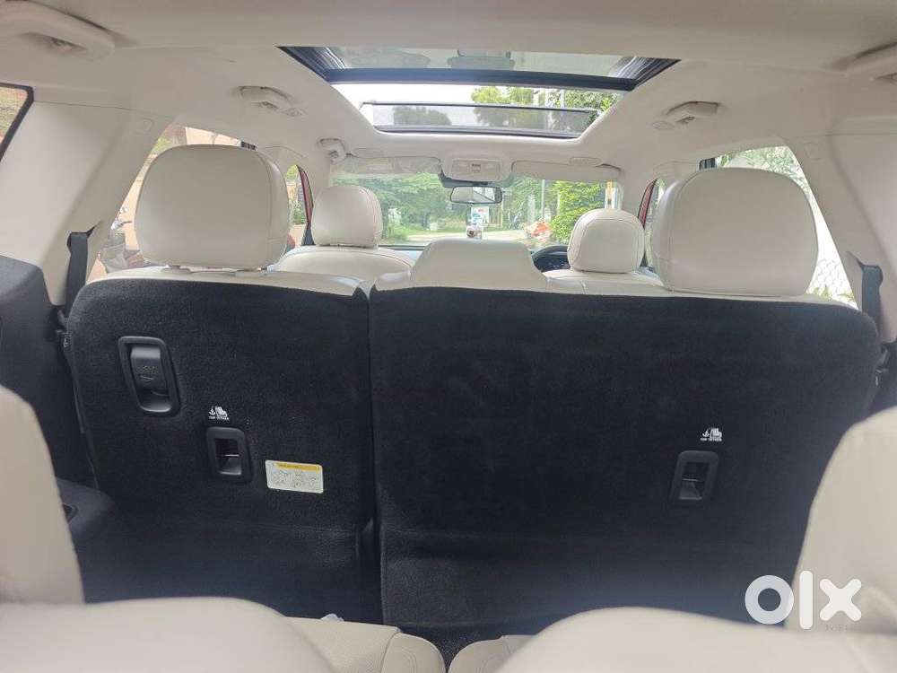 Mahindra Xuv700 2.2 Ax 7 Diesel Mt Luxury Pack Str, 2024, Diesel