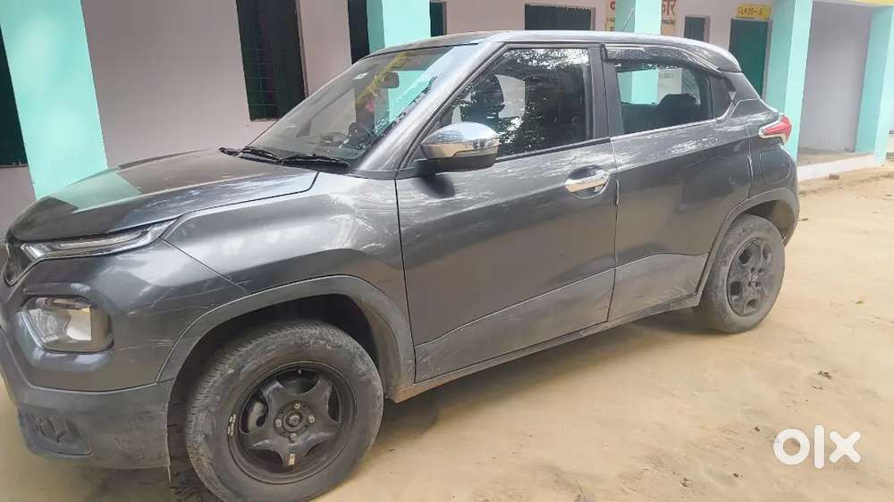 Tata Punch 2023 सीएनजी और अन्य 70000 Km Driven