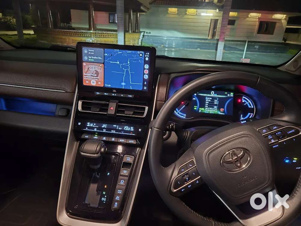 Toyota Innova Hycross 2023 Petrol 59000 Km Driven