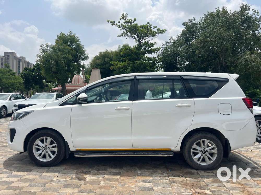Toyota Innova Crysta 2.4 G Mt, 2018, Diesel