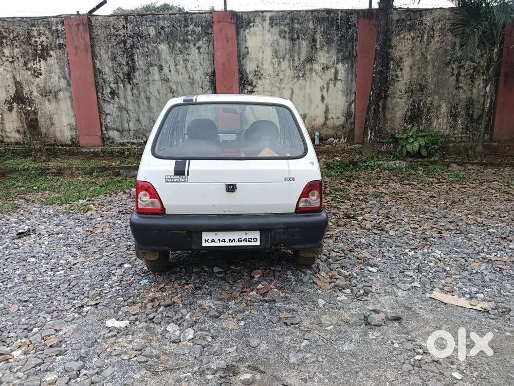 Maruti Suzuki 800 2005 Petrol Well Maintained