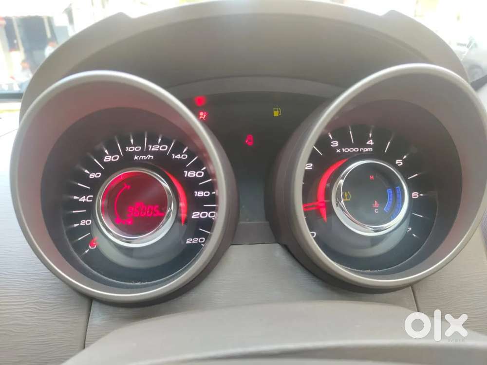 Mahindra Xuv500 W8, 2015, Diesel