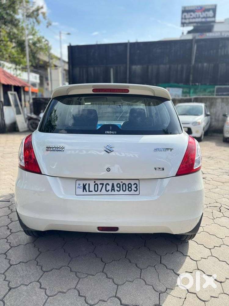 Maruti Suzuki Swift 1.2 Vxi (o), 2014, Petrol