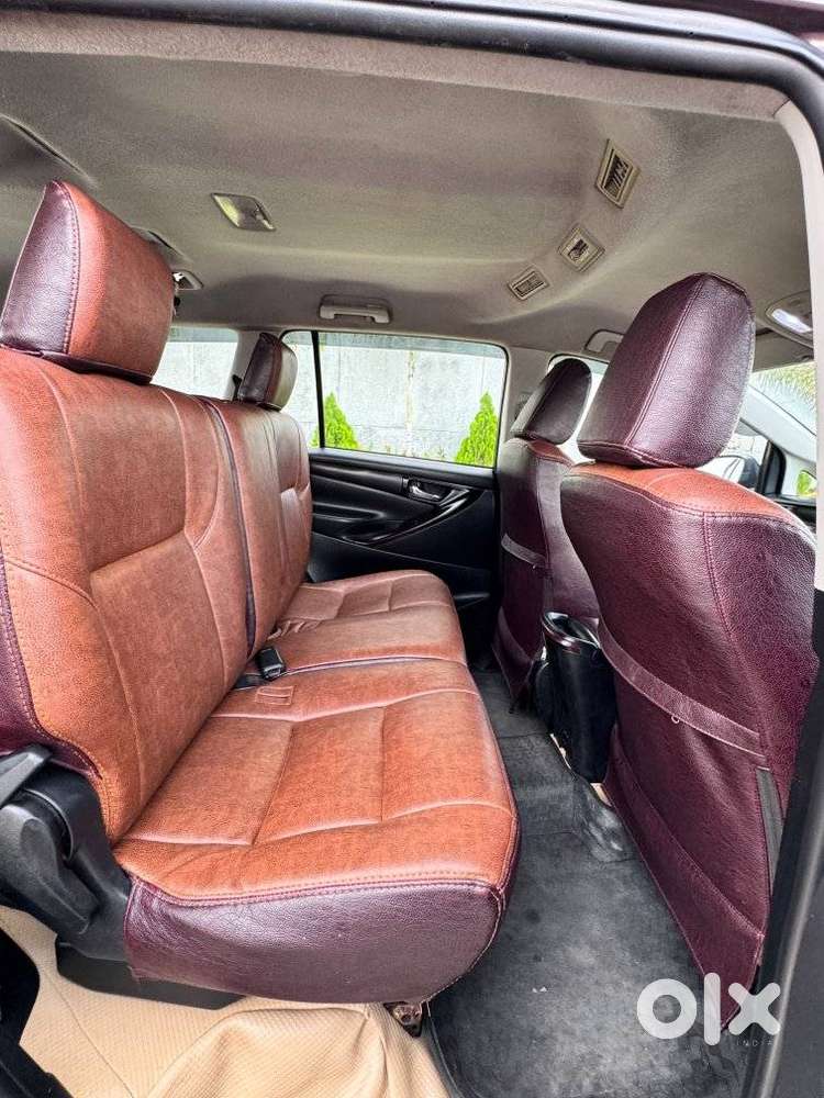 Toyota Innova Crysta 2.4 G Mt 8s, 2017, Diesel