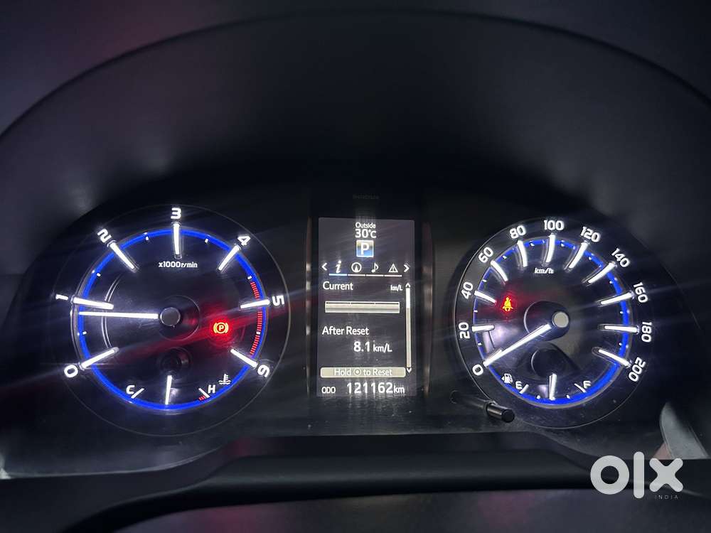 Toyota Innova Crysta 2.8 Zx At, 2017, Diesel